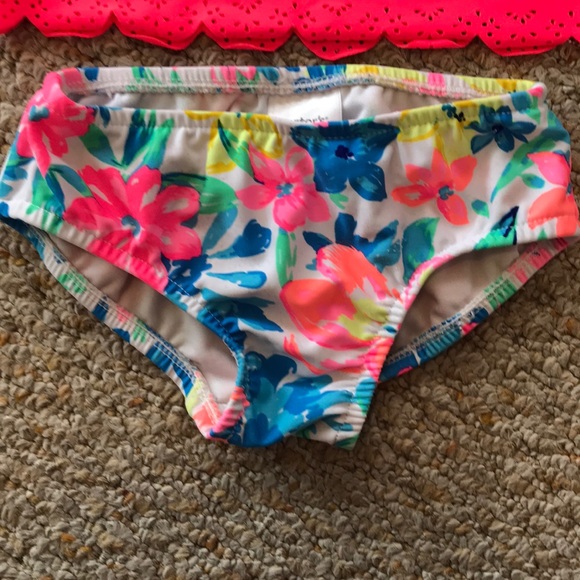 Toddler Rashguard - Picture 2 of 5